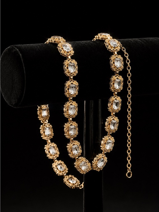Gold color Crystal Link Belt on Burgundy Satin main image 5